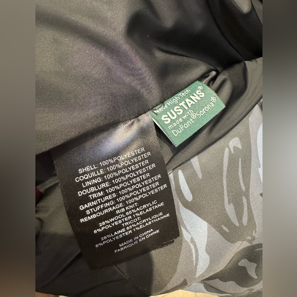 Woodpecker Winter Coat - Picture 3 of 11